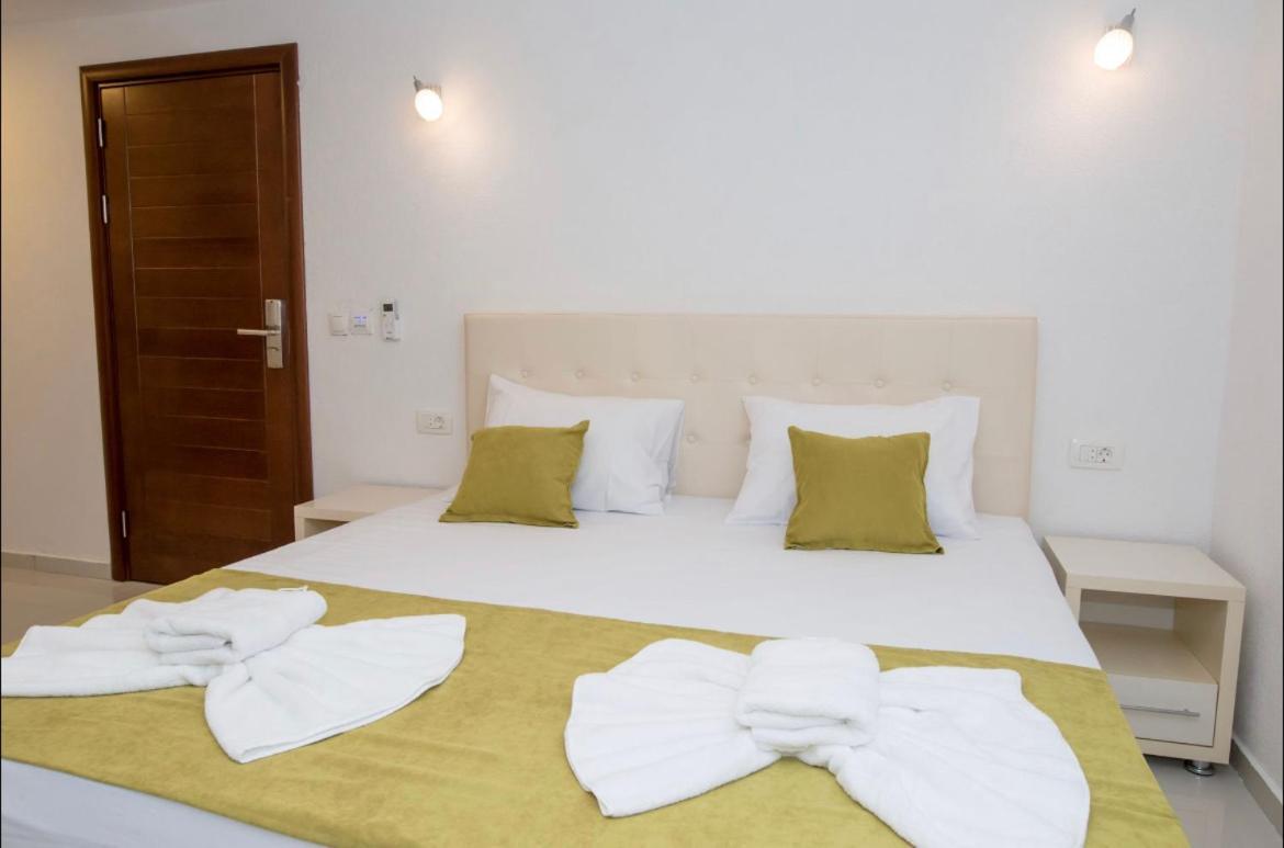 Apartmani Nela Sutomore Extérieur photo