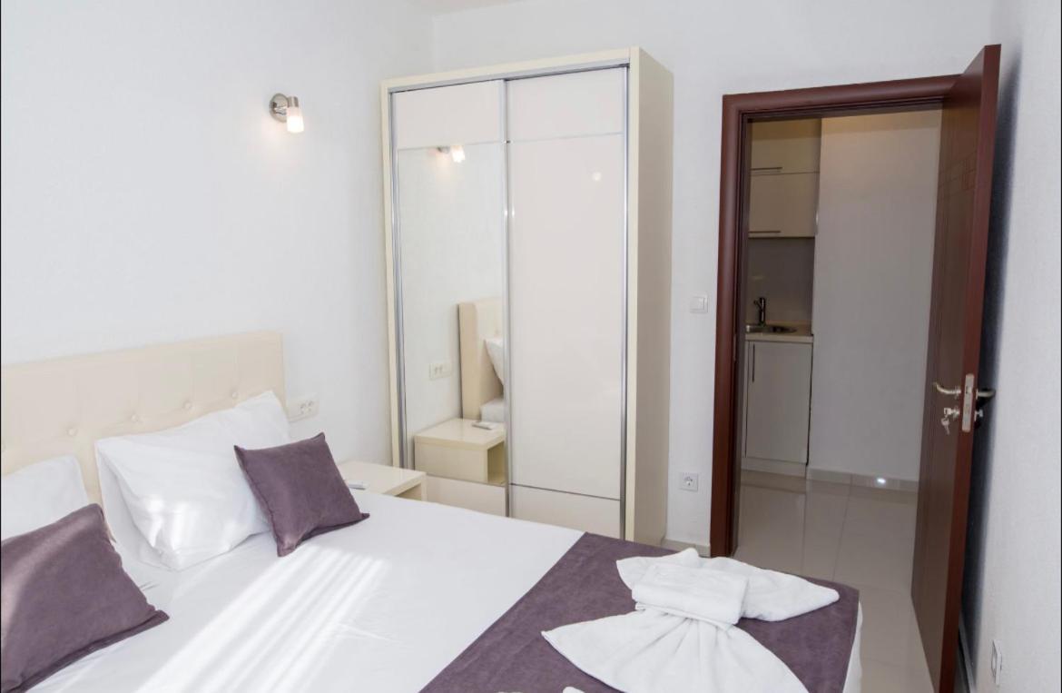 Apartmani Nela Sutomore Extérieur photo
