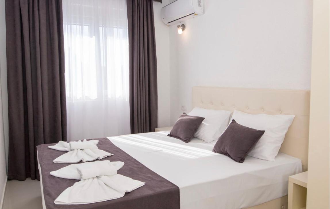 Apartmani Nela Sutomore Extérieur photo