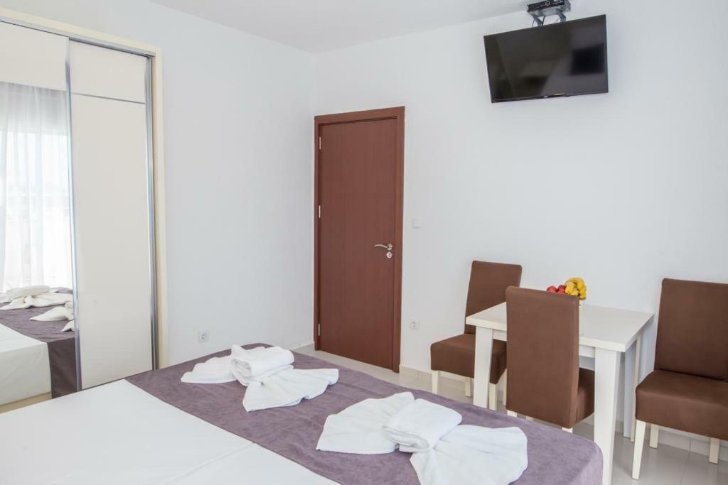 Apartmani Nela Sutomore Extérieur photo